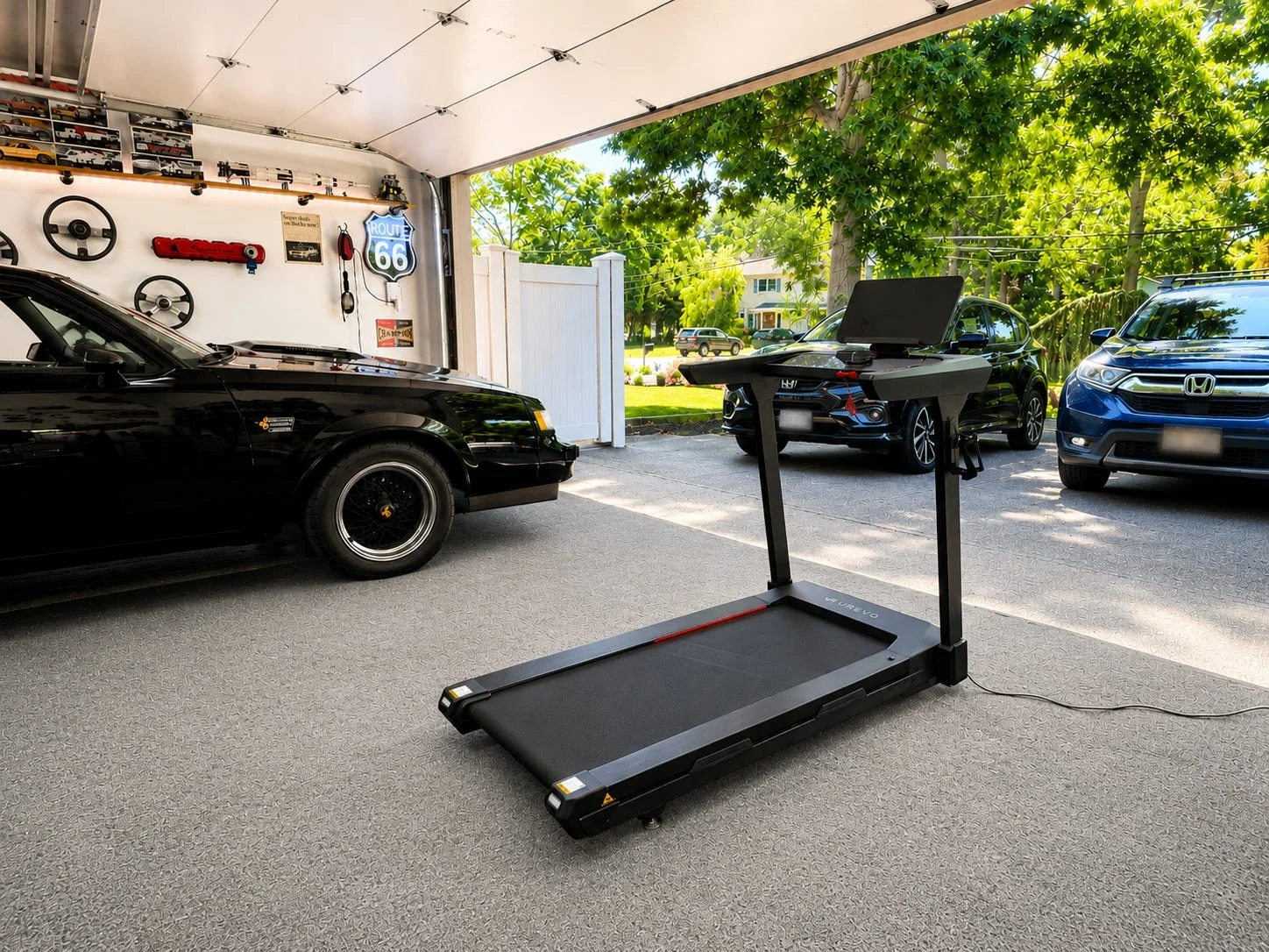 The Urevo CyberMega Is Built for Marathoners Who Hate the Treadmill