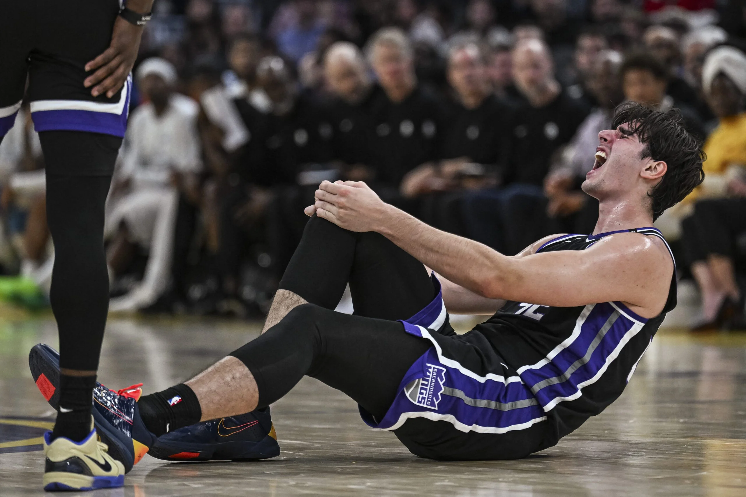 Kings’ Maxime Raynaud Avoids Major Knee Injury; Will Be Re-Evaluated In 2 Weeks