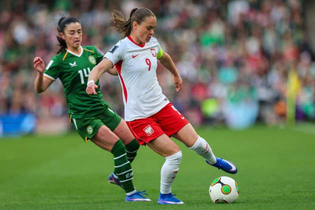Ewa Pajor in action against Ireland last time out.