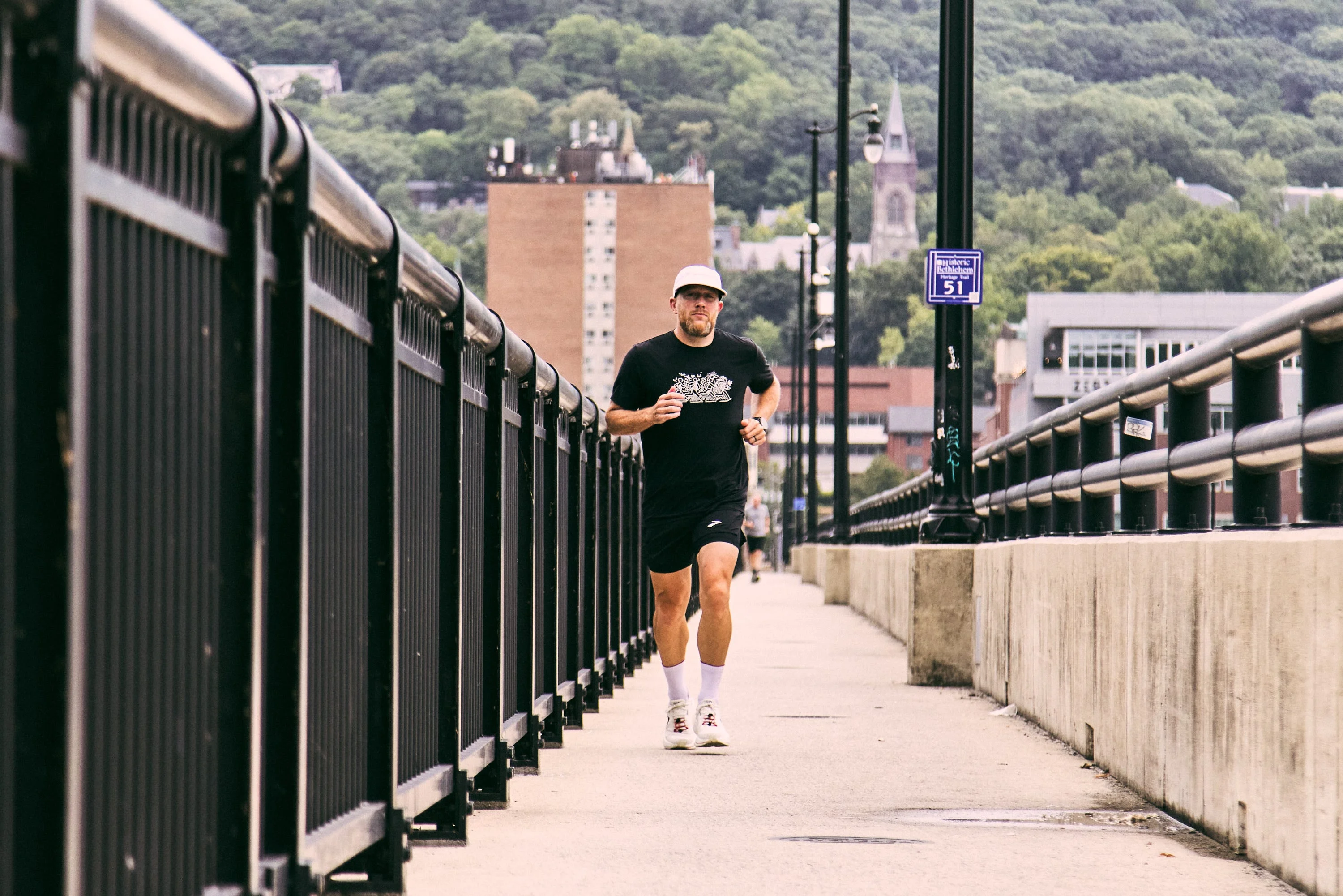 Morning vs. Evening Runs: Which Is Better for Run Performance?