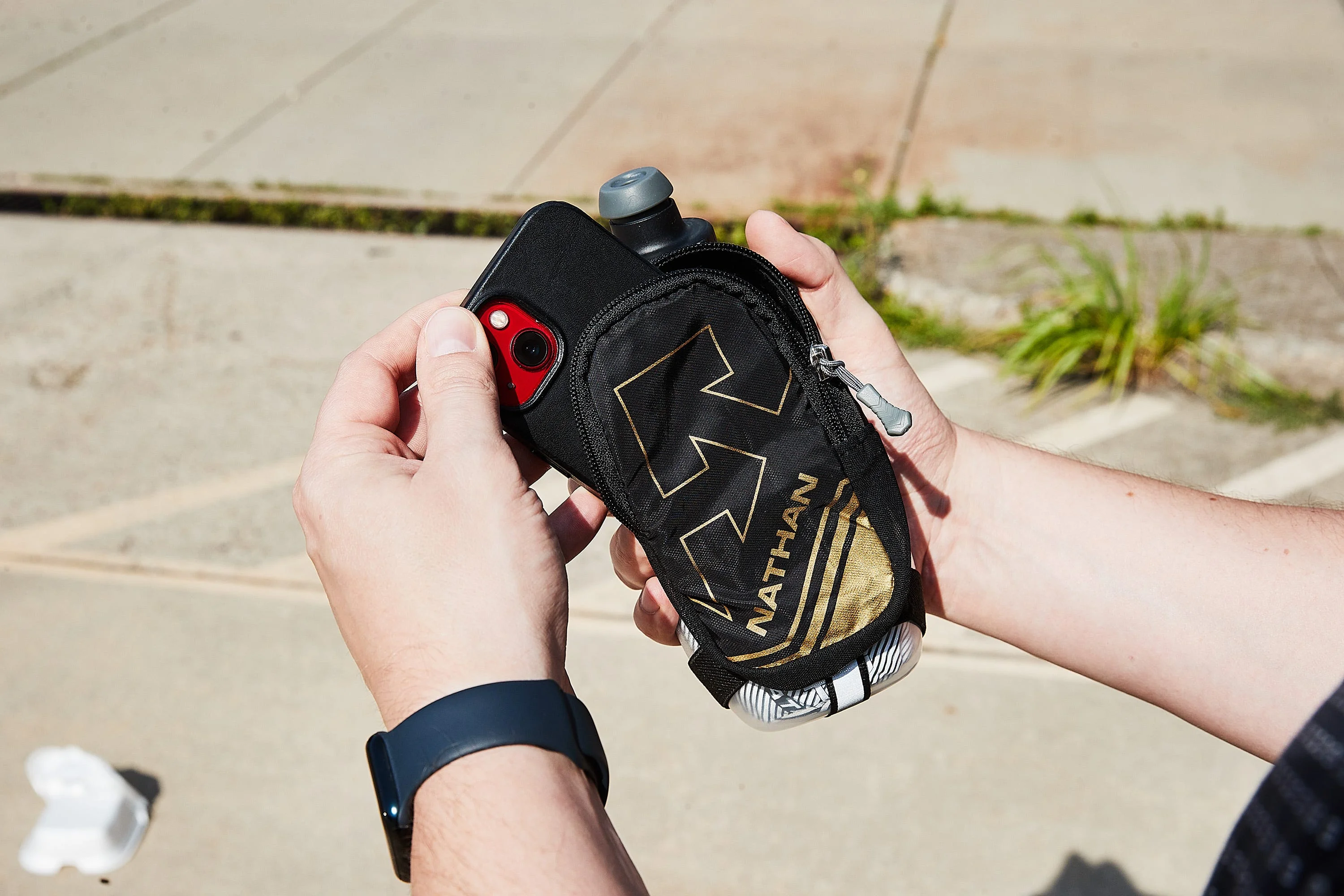 Top 6 Handheld Water Bottles for Active Lifestyles