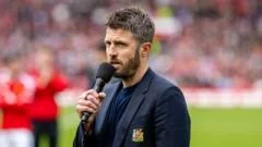 Securing Third Place: Future Challenges for Carrick at Manchester United